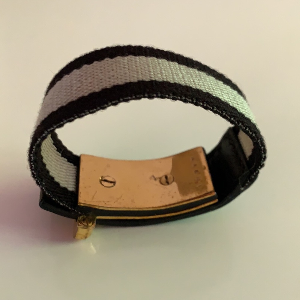 Marni bracelet, fabric with leather and metal hardware/closure, small. - Picture 13 of 16